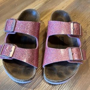 Used Girls Pink Sparkle Birkenstock Arizona Sandal Size 29 EU./ 12 US